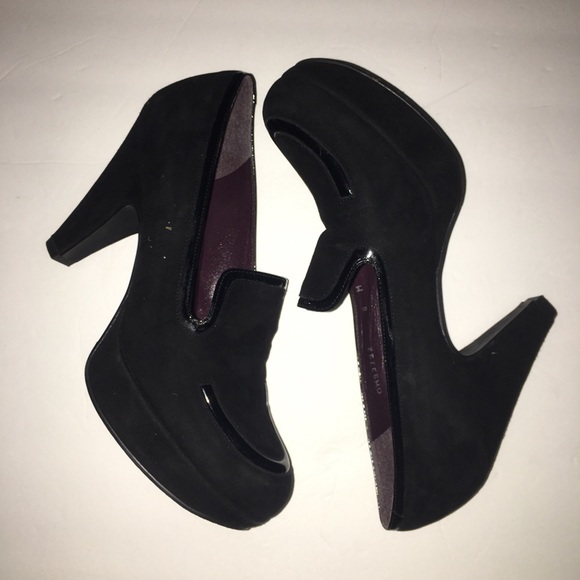 Black heels size 8 - Picture 2 of 11